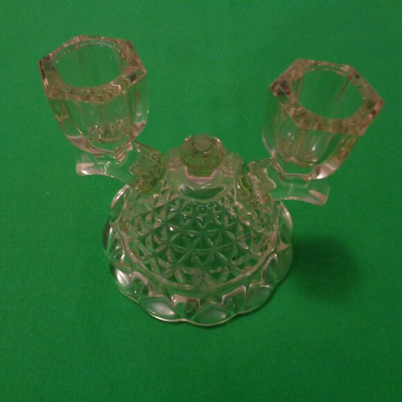 EARLY 1900S SM ORNATE GLASS CANDLE HOLDER W YELLOWISH & TAD OF PINK CAST - Picture 5 of 8